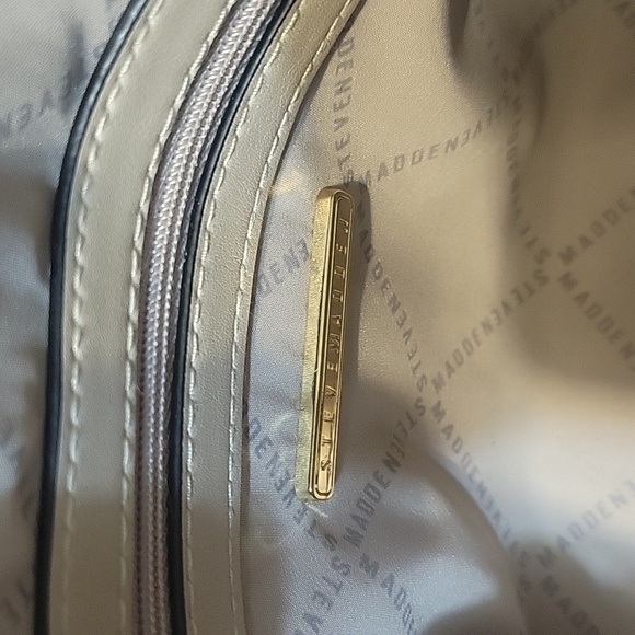 Steve Madden Mini Bag - crossbody - Picture 3 of 7
